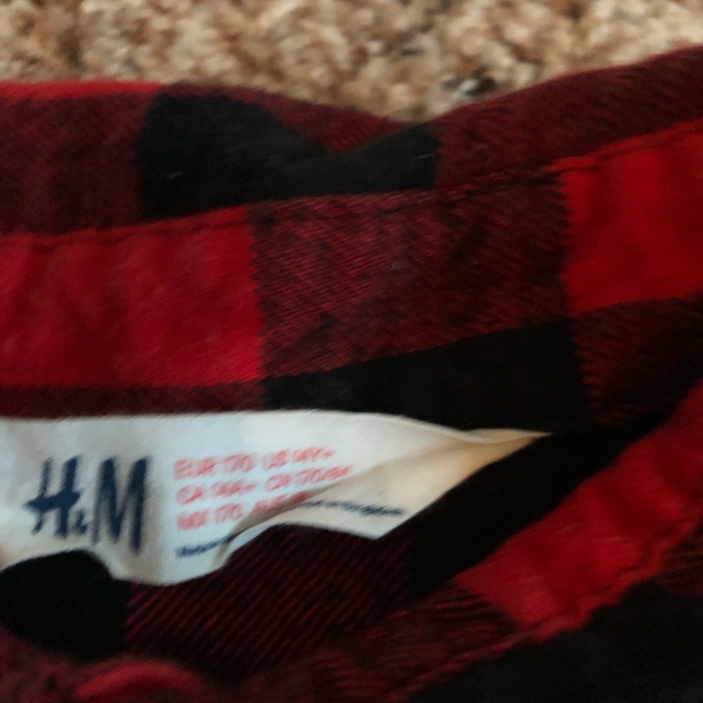 H&M Shirt - Picture 2 of 4